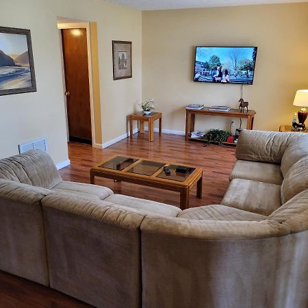 Cozy And Spacious-4 Bedrooms Townhouse Lexington Eksteriør bilde